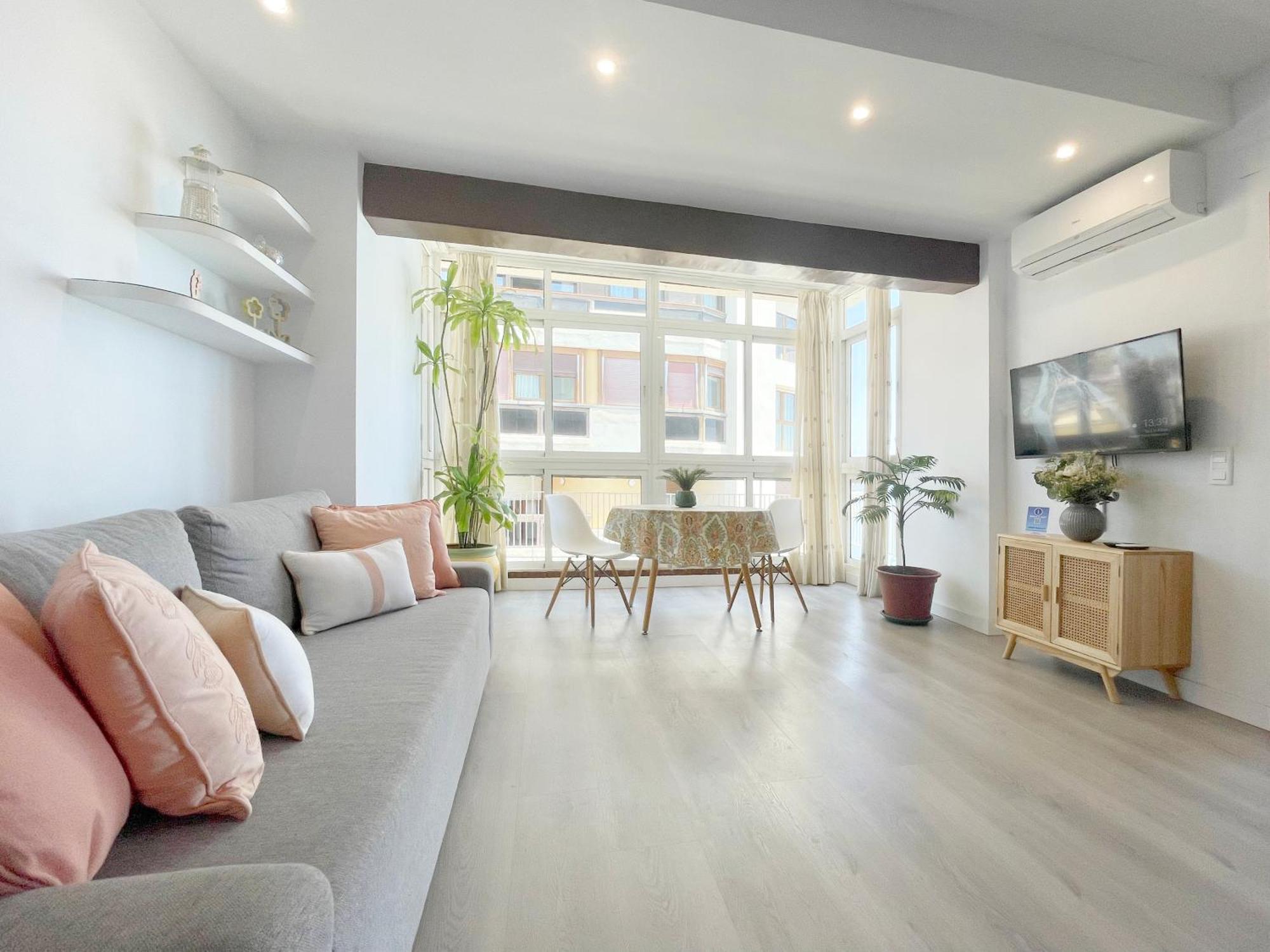 Malagadevacaciones - Malagueta Apartment ภายนอก รูปภาพ